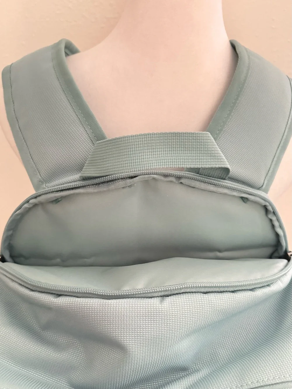 Nike Heritage Backpack NWT Sage Green Laptop School Travel Book Bag
